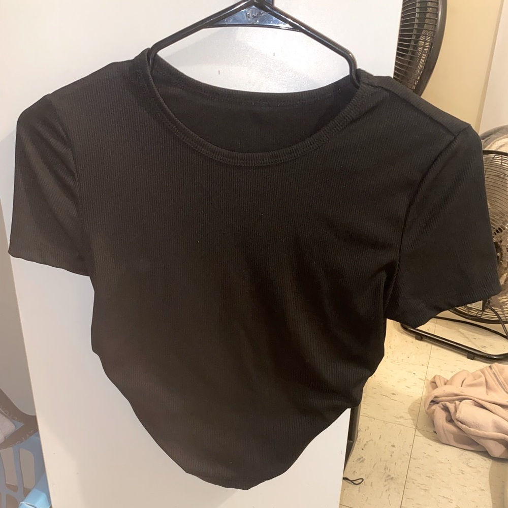 Black Shein scrunched crop top